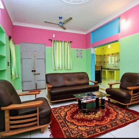 Vanitha Villa ポンディシェリ エクステリア 写真